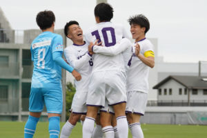 -1-300x200 格上相手に大勝！６年ぶりに大阪選手権決勝へ