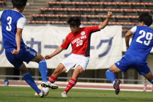 -300x200 昨年王者関学大に大量失点を喫する