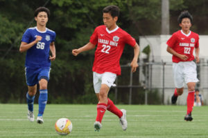 22_2-300x200 ［ULTRAS］後半45分のＭＦ古賀弾で引き分け。関関戦で意地見せた