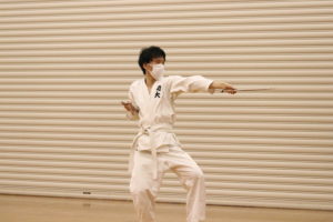 5CD92410-10F4-4D28-83B4-E637608FE77D-300x200 完璧な演技で関関戦に華を添えた！