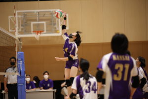 623FD5EA-172B-482C-8457-18C965DE7AB4-300x200 関学大にストレート勝ち収めた!