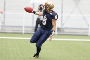 84D4C5F3-7B0B-4734-A027-5ABBD8E61709-300x200 ４ＴＤで圧倒し、定期戦を勝利！