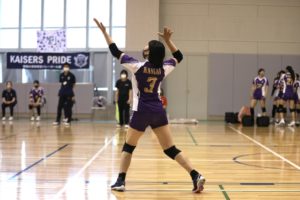 DA8BD8F7-CDEA-40D5-9449-3BD4175B56FF-300x200 決勝トーナメント初日、関大バレーで2連勝!