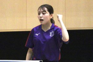 E387C7D1-E51D-464D-A8D6-8552F771734B-300x200 関関戦は黒星に