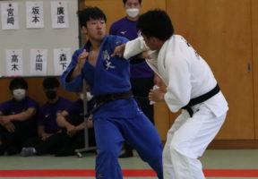 IMG_0282-scaled-e1655215713253-288x200 伝統の一戦を制した！