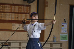 -300x200 関関戦すべての試合で白星をつかみ圧勝！
