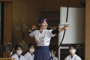 -300x200 関関戦すべての試合で白星をつかみ圧勝！