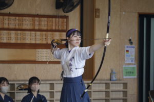 -300x200 関関戦すべての試合で白星をつかみ圧勝！