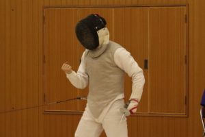 -300x200 関大、フルーレで勝ち切り優勝