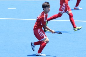 -300x200 果敢な攻撃と堅守で関学大に勝利！