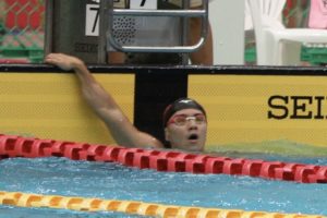01D32DE6-F5AE-4D95-832E-4DF96E186793-300x200 団体では男女ともに悔しさ残るも、廣本が200㍍平泳ぎ優勝！