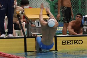 171118B9-0E90-4835-94F6-8FA6C3D5DF34-300x200 団体では男女ともに悔しさ残るも、廣本が200㍍平泳ぎ優勝！