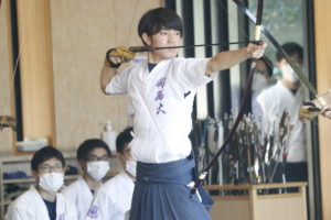 -300x200 昨年に続き、全日本学生選手権大会で２名が予選通過