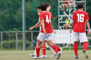 -300x200 ［ULTRAS］神戸大に９ー０で今季２勝目