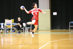 10-300x200 西カレ最終戦を20点差で快勝！３年ぶりのインカレ出場決めた