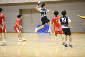 2-2-300x200 グループリーグ全勝で、決勝トーナメント進出とインカレ出場決めた