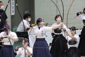 5609F4D8-1098-4334-93D4-1F582F6EE1EF-300x200 インカレ女子団体、悔しさにじむベスト16