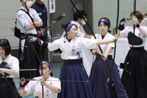 C6C596C0-077F-4EFC-9AAC-34961EB3A19E-300x200 インカレ女子団体、悔しさにじむベスト16