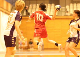 224A0287-コピー-scaled-e1662292612212-282x200 秋リーグ初戦、前半は互角も黒星