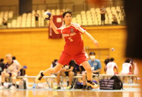 5-scaled-e1662291772174-293x200 秋リーグ初戦、前半は互角も黒星