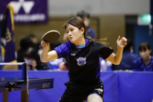 9C50A18C-48D2-4650-ADFD-FEEF9632173F-300x200 リーグ1勝目で笑顔見せる