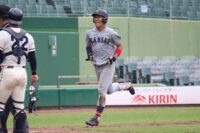 1sxbxr-200x133 【野球】荒谷完封、山本峻の本塁打で勝ち点に王手！