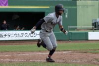 IMG_8488-200x133 【野球】勝ち点落とし、優勝の夢散る