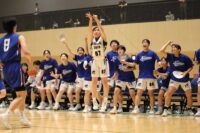 20251108_104322-200x133 【バスケットボール女子】全員バスケで２部優勝！