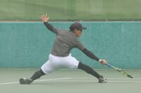 IMG_2152-200x133 【テニス】夏関6日目は、多くの関大対決が繰り広げられる