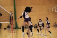 IMG_7590-200x133 【バレーボール女子】1年生が躍動し、決勝トーナメント戦進出を決めた