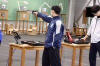 S__29401101_0-200x133 【射撃】牧野がＡＰ60発競技未経験者の部で優勝果たした！