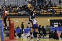 IMG_9385-200x133 【バレーボール女子】ブロック量産！至学館大をストレートで破る