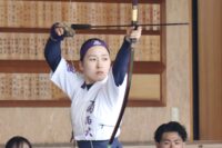 IMG_0698-200x133 【弓道】好的中重ね大経大に勝利!